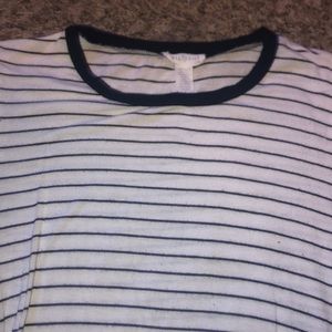 Short sleeve stripped tee